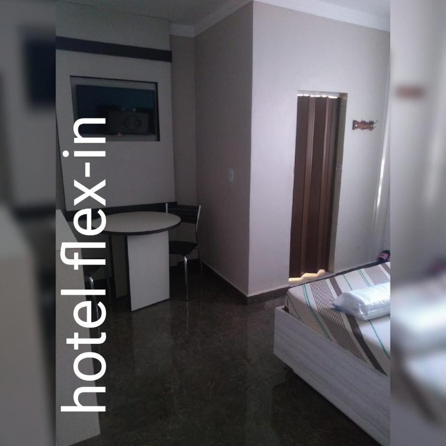 Hotel Flex In 우사스쿠 외부 사진